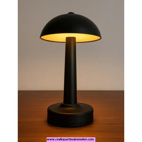 Masa Üzeri Mantar Lamba